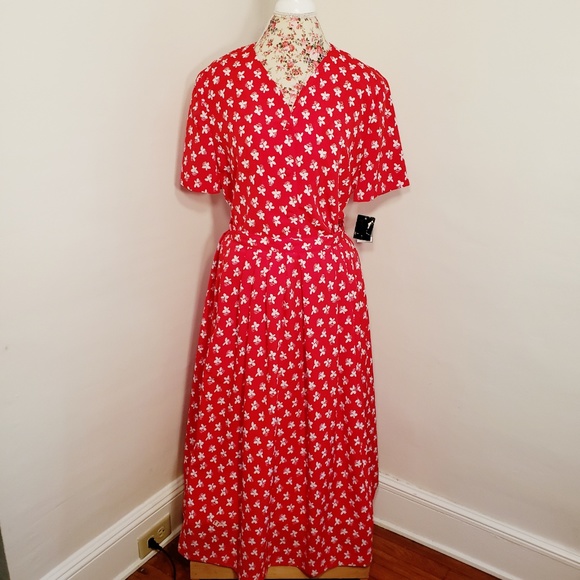 Kasper Dresses & Skirts - Kasper & Co A.S.L. Red White Butterfly Print 2 Pc